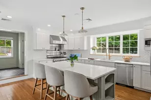 19 Hersey St, Hingham, MA 02043 - Photo 3