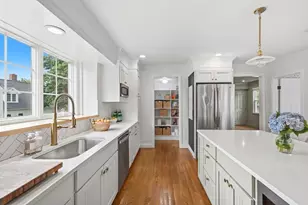 19 Hersey St, Hingham, MA 02043 - Photo 5