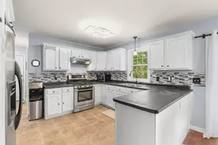 152 Harding St, Fall River, MA 02720 - Photo 15