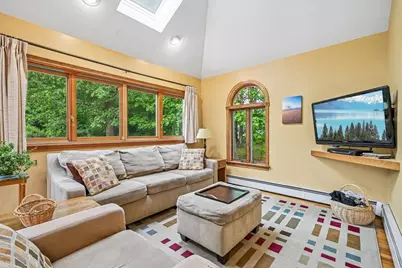 615 Mammoth Rd, Dracut, MA 01826 - Photo 15