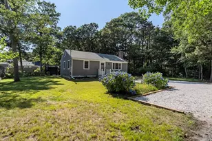 27 Frank Baker Rd, Yarmouth, MA 02664 - Photo 5