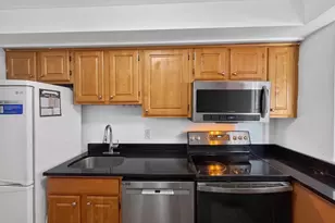 1025 Hancock St, Quincy, MA 02169 - Photo 5
