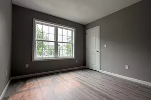 242 Eastern Ave, Springfield, MA 01109 - Photo 11