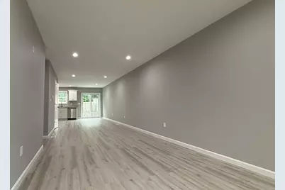 242 Eastern Ave #242, Springfield, MA 01109 - Photo 7