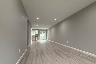 242 Eastern Ave, Springfield, MA 01109 - Photo 7