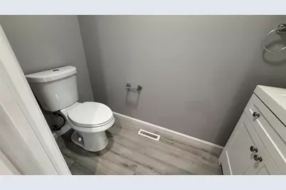 242 Eastern Ave #242, Springfield, MA 01109 - Photo 9