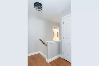 25 Prospect St, Ware, MA 01082 - Photo 9