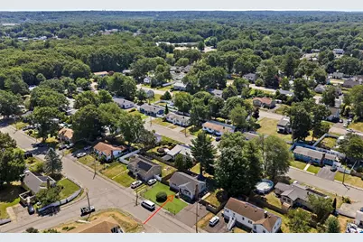 33 Bartlett Rd, Randolph, MA 02368 - Photo 35