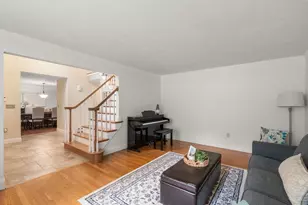 27 Lancashire Dr, Mansfield, MA 02048 - Photo 13