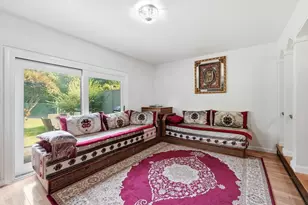 23 Cobblestone Ln, Worcester, MA 01606 - Photo 5
