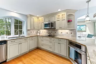 34 Pioneer Dr, Duxbury, MA 02332 - Photo 5