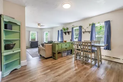 21 Emerald Ave, Webster, MA 01570 - Photo 9