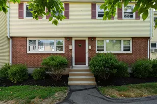 31 Prescott St, Framingham, MA 01702 - Photo 1