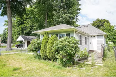 215 Eddy St, Springfield, MA 01104 - Photo 15