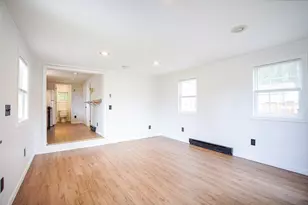 215 Eddy St, Springfield, MA 01104 - Photo 7