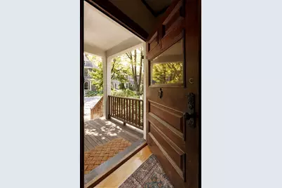 4 Hurlbut Street, Cambridge, MA 02138 - Photo 3