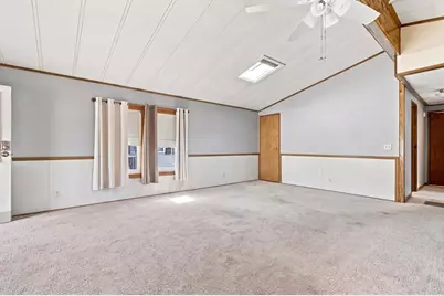 27 Castle Road #153, Attleboro, MA 02703 - Photo 9
