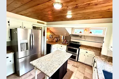 5 Washington St, Monson, MA 01057 - Photo 9