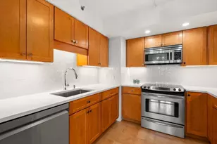 1731 Beacon St, Brookline, MA 02445 - Photo 7
