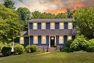 19 Scott Dr, Easton, MA 02356 - Photo 1