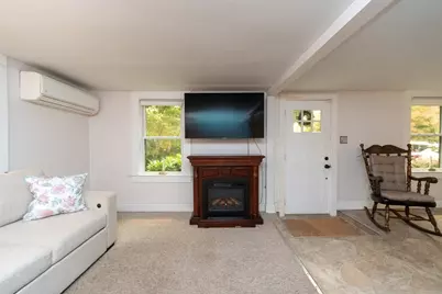 634 Pine St, Bridgewater, MA 02324 - Photo 15