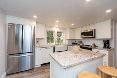 634 Pine St, Bridgewater, MA 02324 - Photo 5