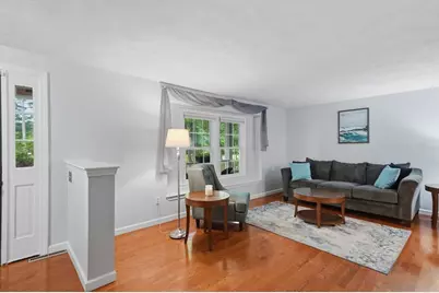 17 North Vine Street, Milford, MA 01757 - Photo 13