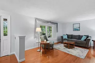 17 N Vine St, Milford, MA 01757 - Photo 13