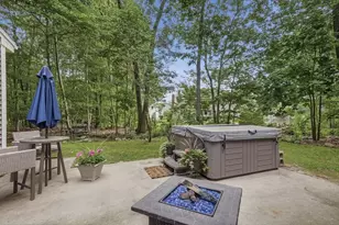 17 N Vine St, Milford, MA 01757 - Photo 33