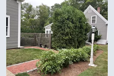 190 Mountain Ave, Pembroke, MA 02359 - Photo 3