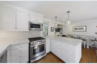 190 Mountain Ave, Pembroke, MA 02359 - Photo 7