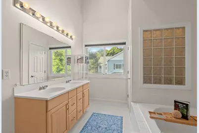 703 Old Bridge Ln #703, Bellingham, MA 02019 - Photo 27