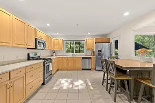 703 Old Bridge Ln, Bellingham, MA 02019 - Photo 7