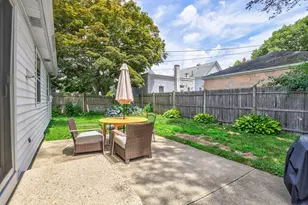 150 Armour St, New Bedford, MA 02740 - Photo 13