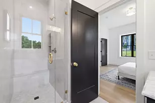 4 Eastern Ave, Burlington, MA 01803 - Photo 13