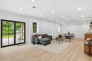 4 Eastern Ave, Burlington, MA 01803 - Photo 33