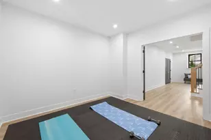 4 Eastern Ave, Burlington, MA 01803 - Photo 37