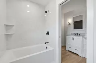 4 Eastern Ave, Burlington, MA 01803 - Photo 27