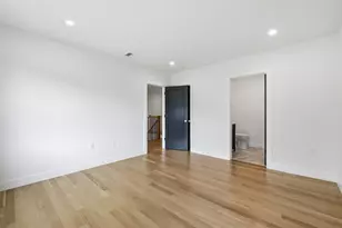 4 Eastern Ave, Burlington, MA 01803 - Photo 29