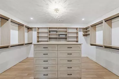 4 Eastern Ave, Burlington, MA 01803 - Photo 19