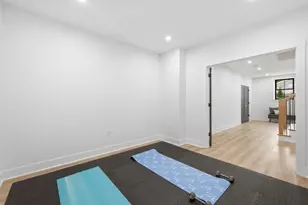 4 Eastern Ave, Burlington, MA 01803 - Photo 37