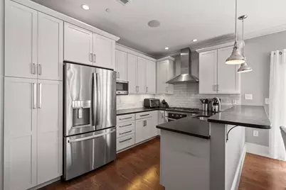 11 Howell Street #2, Boston, MA 02125 - Photo 3