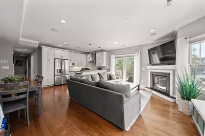 11 Howell Street #2, Boston, MA 02125 - Photo 5