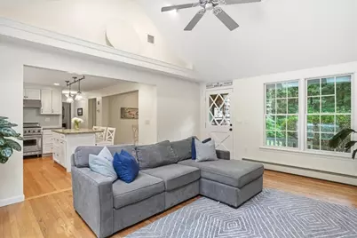 1 Boxwood Ln, Duxbury, MA 02332 - Photo 5