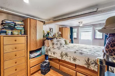 65 Fowler St, Randolph, MA 02368 - Photo 17
