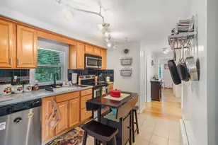 65 Fowler St, Randolph, MA 02368 - Photo 3