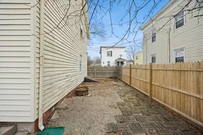 56 Parker St, Attleboro, MA 02703 - Photo 25