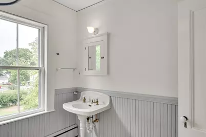 39 Green St, Watertown, MA 02472 - Photo 23