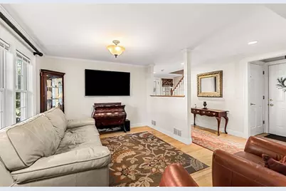 11 Woodbury Ct, Salem, MA 01970 - Photo 17