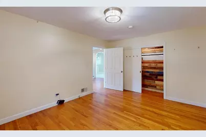 25 Montague St, Montague, MA 01376 - Photo 21